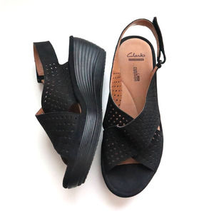 NWOB Clarks Women Sz 7.5 Reedly Salene Black Wedge Ankle Strap Comfort